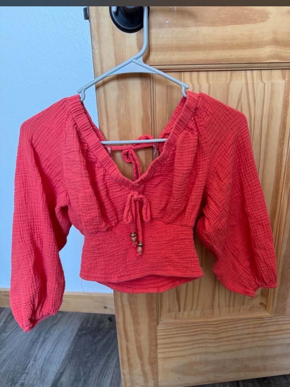 SO Coral Tie-Front Cropped Peasant Top